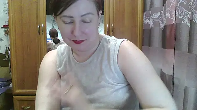 SophieNightAh online show from February 1, 6:51 pm