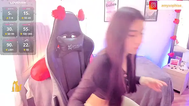 Amy joones online show from February 10, 4:36 pm