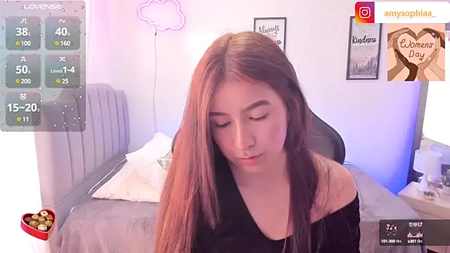 Amy joones online show from March 8, 4:39 pm