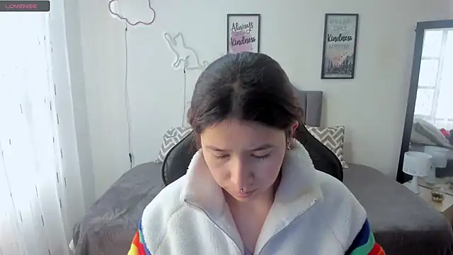 Amy joones online show from September 25, 11:47 am