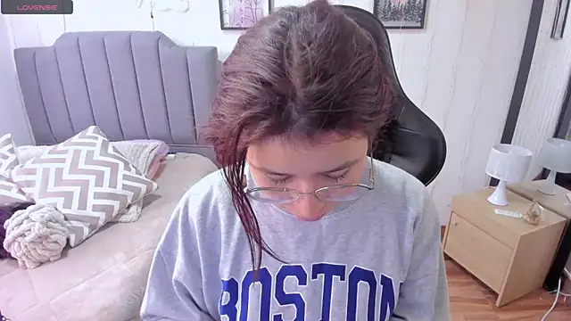 Amy joones online show from January 14, 12:22 pm