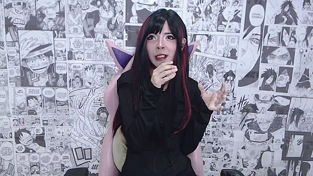 Snapshot of Miahparker chatting on April 7, 5:19 am Miahparker online show from April 7, 5:19 am