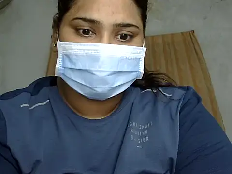 cutelady65 online show from September 12, 5:35 pm