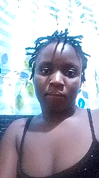 Snapshot of sweetcandy_22y chatting on December 12, 7:15 pm sweetcandy 22y online show from December 12, 7:15 pm