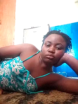 Snapshot of sweetcandy_22y chatting on September 23, 9:45 am sweetcandy 22y online show from September 23, 9:45 am