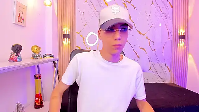 Nikolay Gregori online show from January 15, 4:17 am