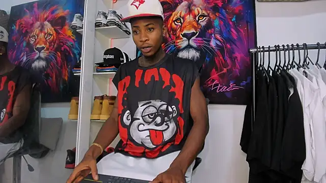 Snapshot of Pantera_black_21 chatting on April 18, 11:49 pm Pantera black 21 online show from April 18, 11:49 pm