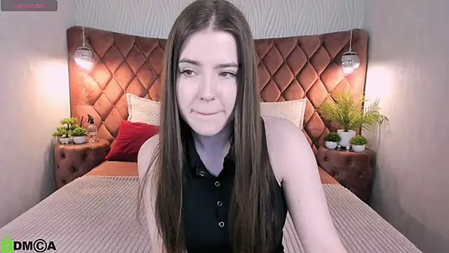 Snapshot of Haley_Gars chatting on July 18, 2:54 pm Haley Gars online show from July 18, 2:54 pm