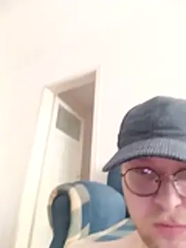 yigitht online show from March 8, 11:14 am