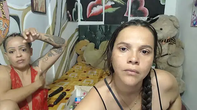 manzanahot9 online show from November 20, 3:07 am