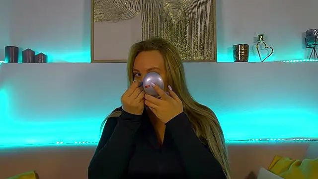 MariaNeumann online show from February 19, 12:44 pm