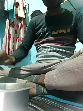 Snapshot of sexyshivamhot chatting on February 24, 6:15 pm sexyshivamhot online show from February 24, 6:15 pm