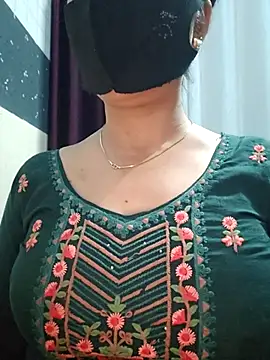 Aishwaryaa 69 online show from February 26, 12:25 pm