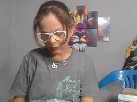 Horney-Blonde online show from December 3, 12:35 am