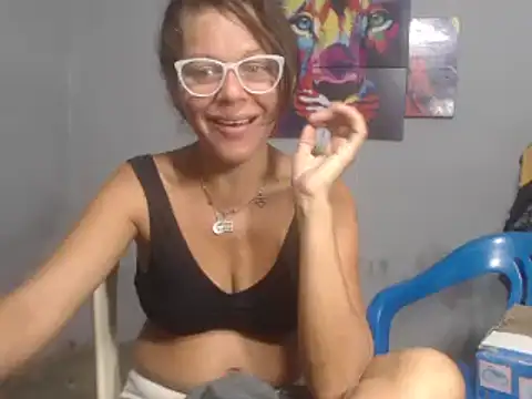 Horney-Blonde online show from December 3, 3:41 am