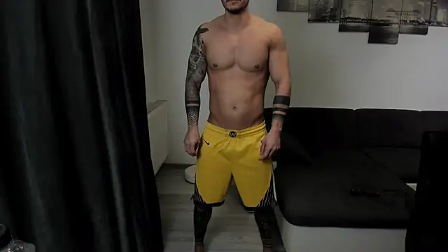 Richarddarell1 online show from November 11, 5:07 am