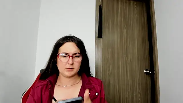 Sweet-Suck69 online show from March 5, 6:44 am