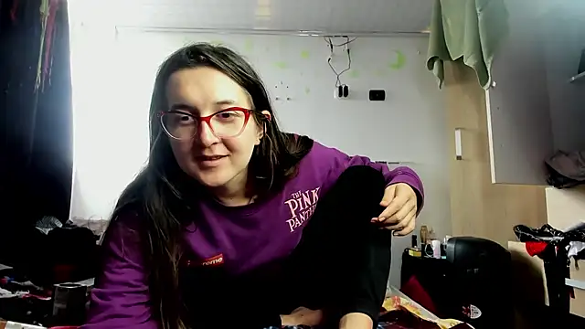 Sweet-Suck69 online show from March 20, 6:53 pm