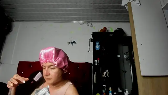 Sweet-Suck69 online show from November 27, 8:38 am