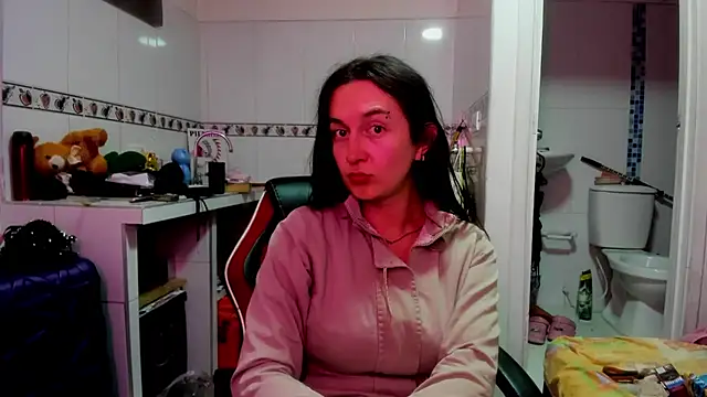 Sweet-Suck69 online show from July 27, 1:34 am