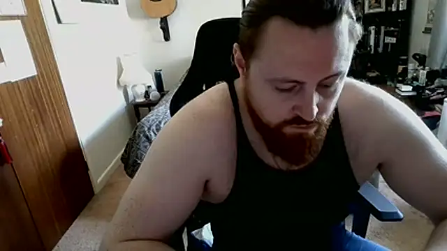 Snapshot of Hairy_Guy30 chatting on July 3, 3:18 pm Hairy Guy30 online show from July 3, 3:18 pm
