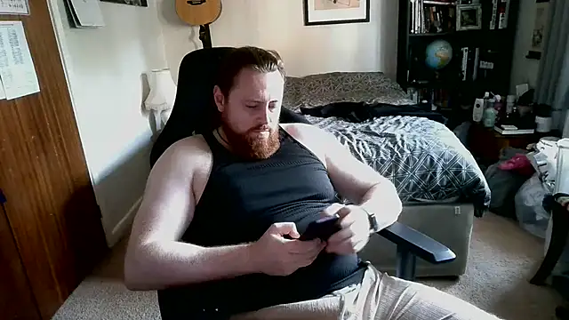 Snapshot of Hairy_Guy30 chatting on July 11, 7:16 pm Hairy Guy30 online show from July 11, 7:16 pm
