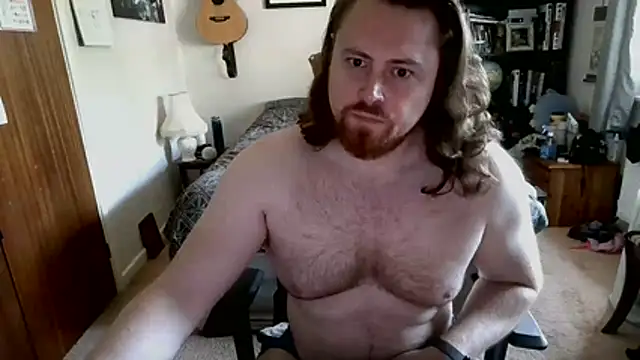 Snapshot of Hairy_Guy30 chatting on July 21, 5:26 pm Hairy Guy30 online show from July 21, 5:26 pm