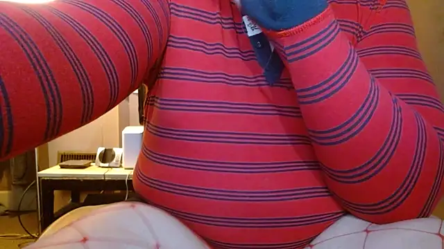 cosmicjones online show from December 2, 8:41 am