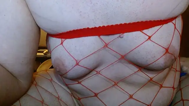 cosmicjones online show from December 31, 2:47 pm