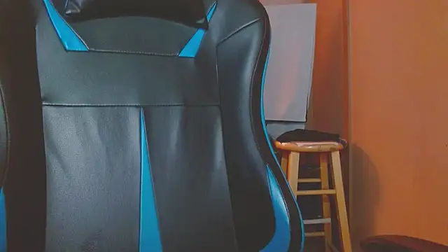 cosmicjones online show from February 13, 11:17 am