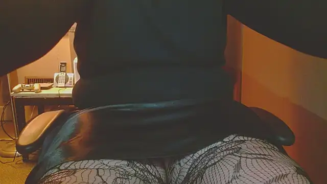 cosmicjones online show from February 17, 12:48 pm