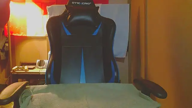 cosmicjones online show from February 18, 7:43 am