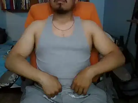 perritadeyofis online show from April 18, 7:58 pm