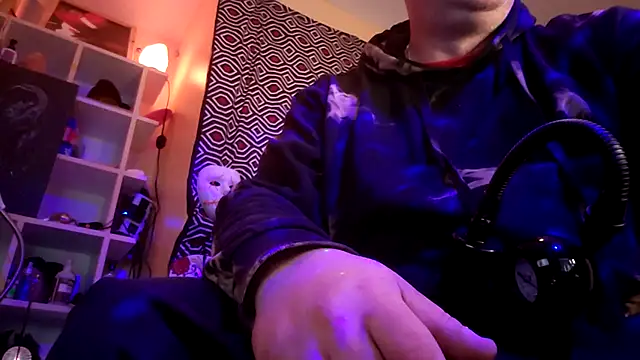 Mic Oxinner online show from October 2, 9:05 am