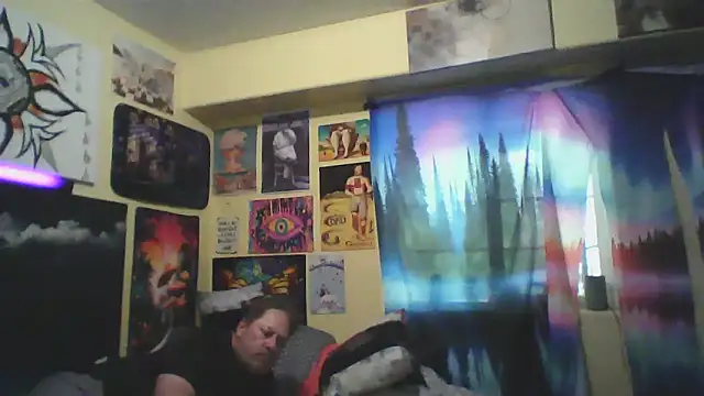 Snapshot of Mic_Oxinner chatting on July 1, 10:31 pm Mic Oxinner online show from July 1, 10:31 pm