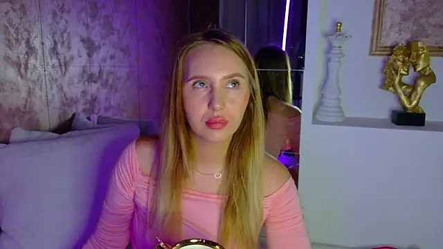 lexy a online show from December 4, 4:55 am