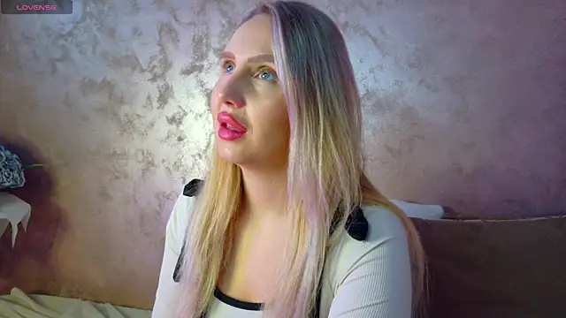 lexy a online show from February 20, 5:48 am