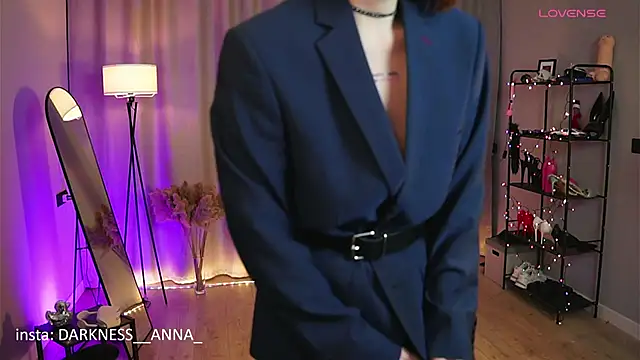 AnnaTrueno online show from January 18, 5:50 pm