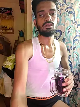 saggy1218 online show from March 4, 9:37 am