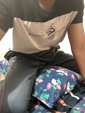 Zeuhorny online show from March 22, 8:04 pm