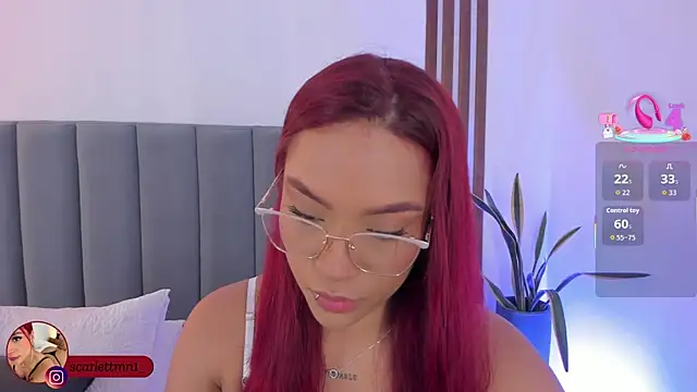 Scarlett Morgan  online show from November 25, 7:58 pm