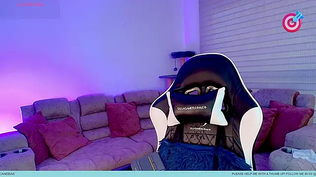 Niico Cruz online show from January 8, 10:01 pm