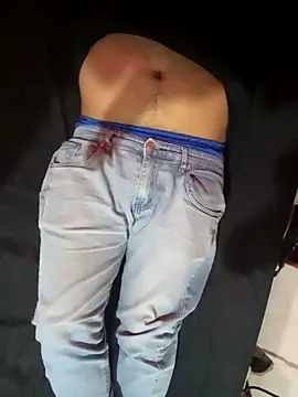 Snapshot of YoSoyLittleBoy chatting on October 6, 7:06 am YoSoyLittleBoy online show from October 6, 7:06 am