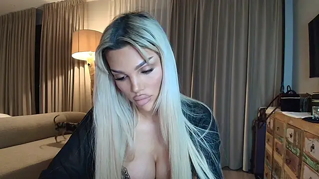 shayblonde online show from January 8, 6:43 pm