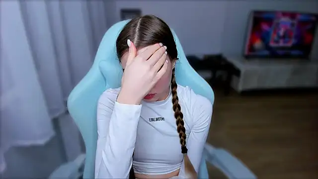 StellaLawless online show from February 21, 11:32 pm