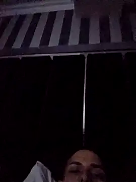 Snapshot of denisxlRo chatting on January 2, 5:46 am denisxlRo online show from January 2, 5:46 am