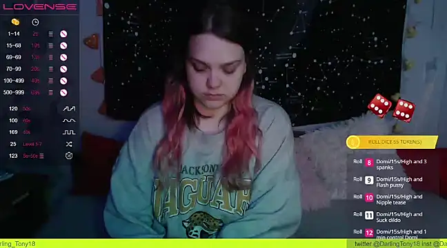 Snapshot of darling_tony chatting on January 27, 8:17 pm darling tony online show from January 27, 8:17 pm