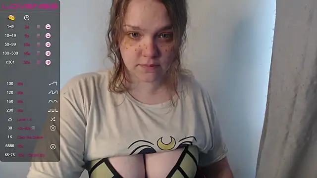 Snapshot of darling_tony chatting on September 19, 12:06 pm darling tony online show from September 19, 12:06 pm