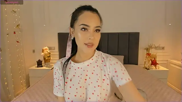 Snapshot of furry_bear chatting on December 20, 2:38 pm furry bear online show from December 20, 2:38 pm