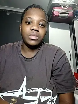 Bigchoccojugsxx online show from January 9, 10:00 pm